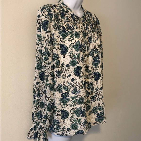 Loft Top - Picture 4 of 7